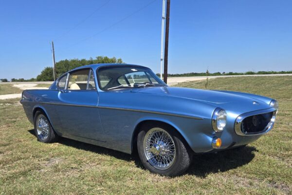 1966 Volvo P1800 "Swede 4 Speed" 1966 Volvo P1800 "Swede 4 Speed"